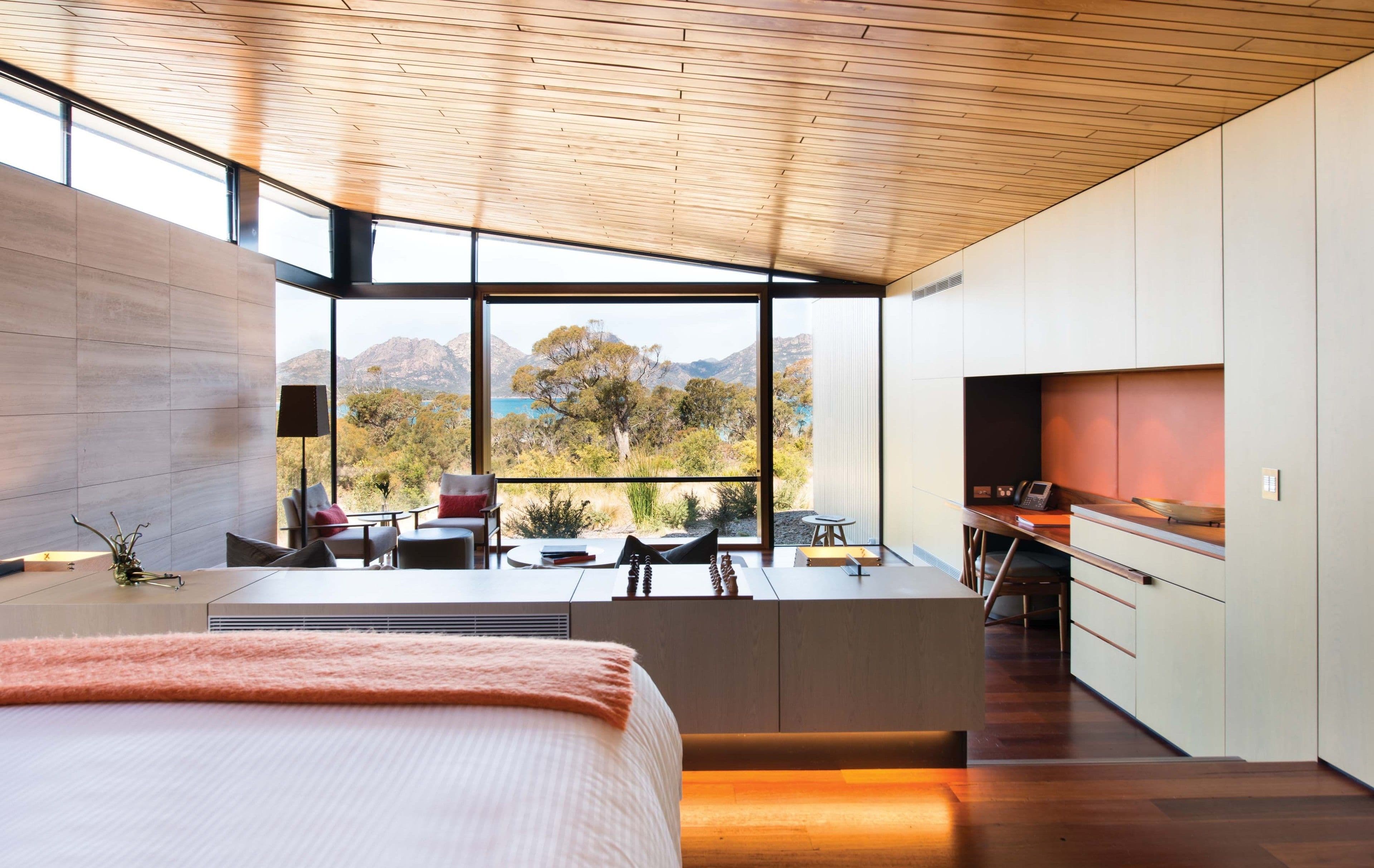 Saffire Freycinet suite med havudsigt